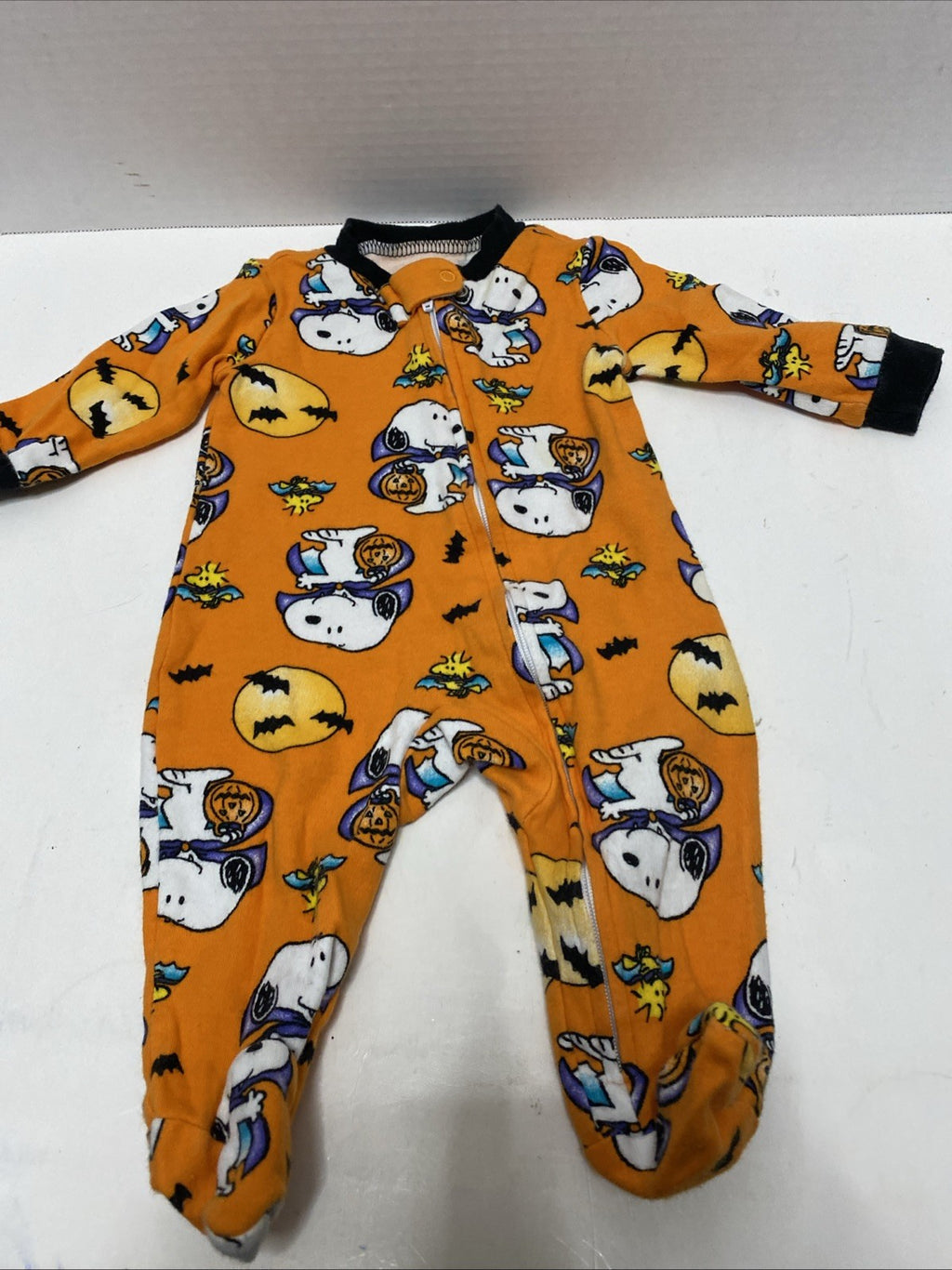Peanut’s Snoopy Halloween Pajamas/Playsuit Size 0/3 Months