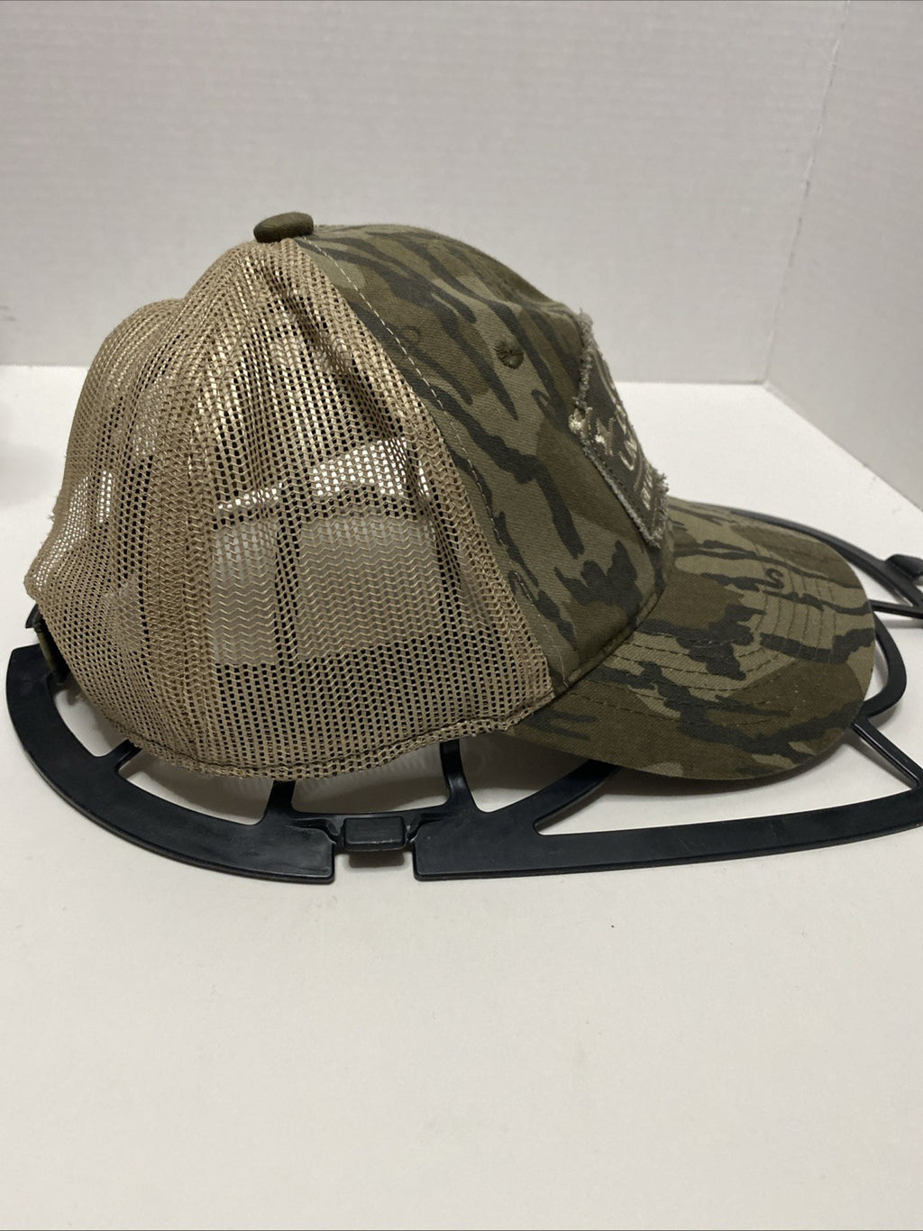 Ducks Unlimited Mesh SnapBack Trucker Cap Hat Olive Green Camouflage Adjustable