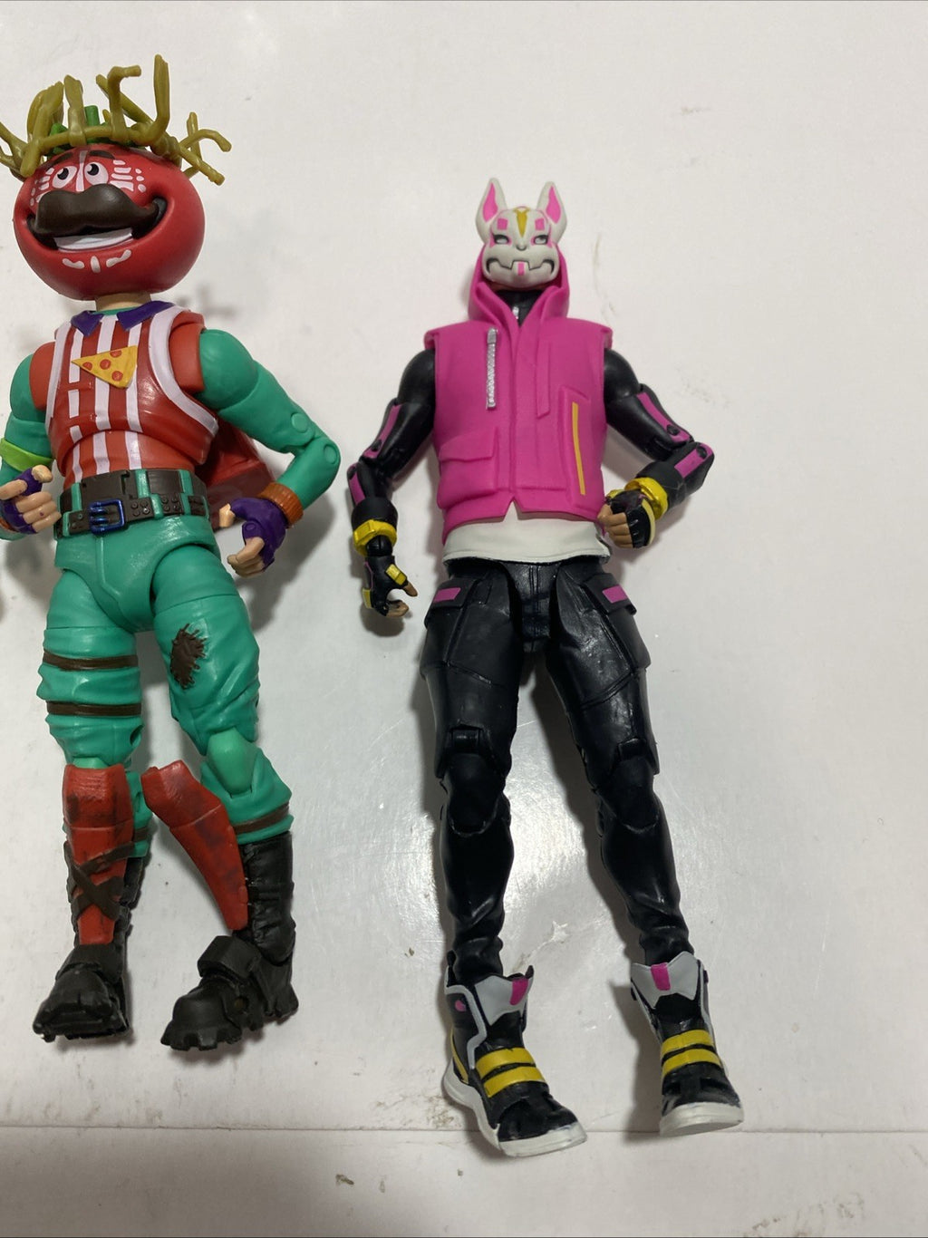 Fortnite Figure Lot of 5 Loose Video Game Epic With accessories. Please see pics