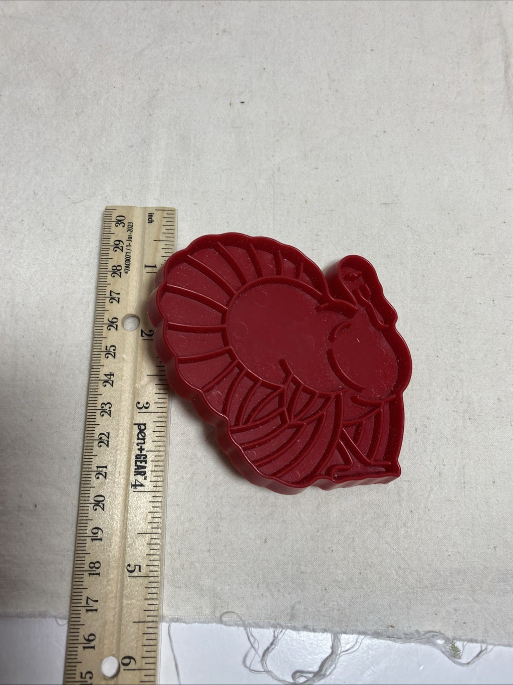 Vtg Detailed TURKEY Thanksgiving Cookie Cutter Red Cooky Tupperware U.S.A. Nice
