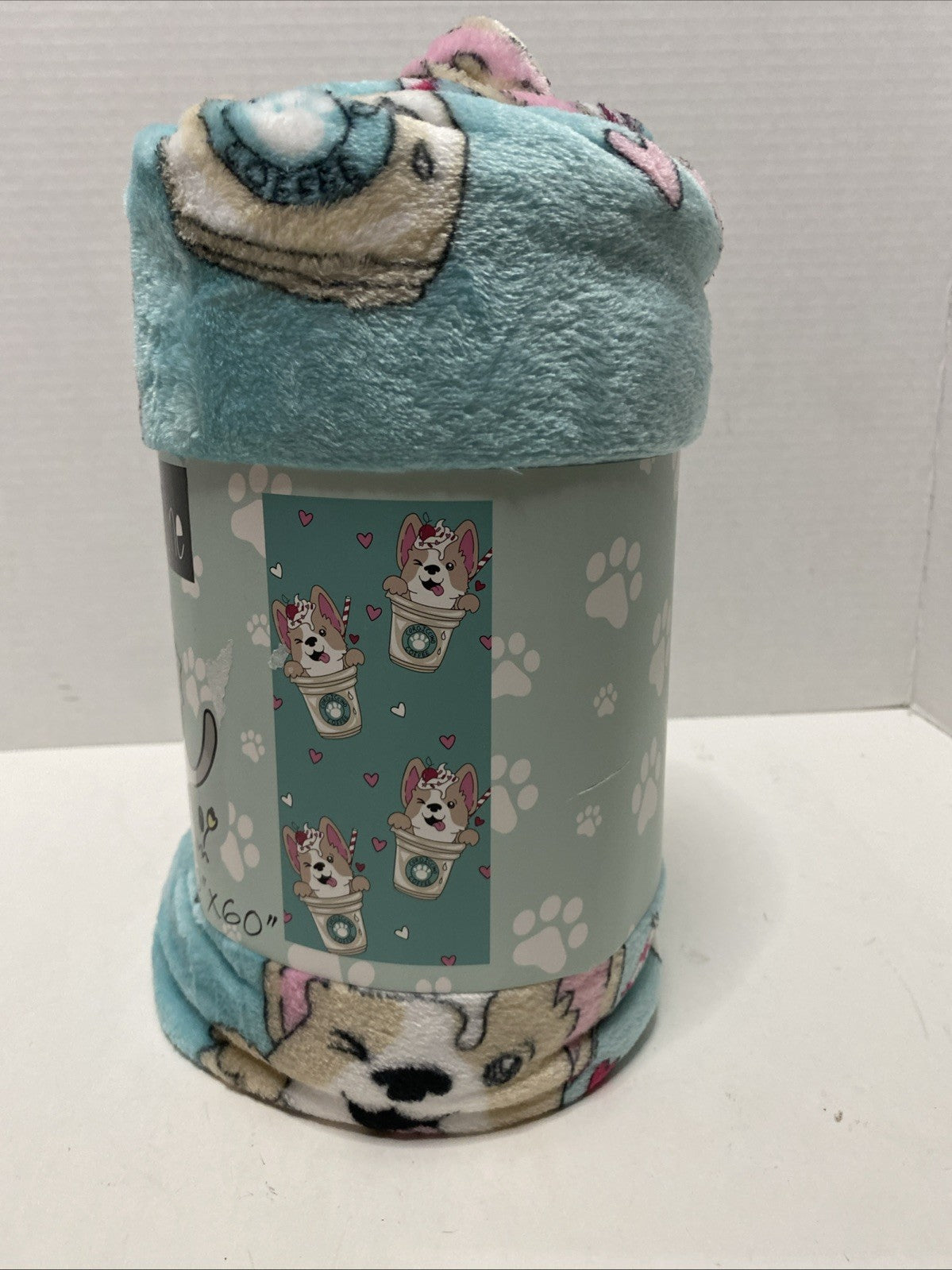 Frankie & June Cute/Puppy Dogs with Glasses White Plush Throw Blanket 50x60 NEW