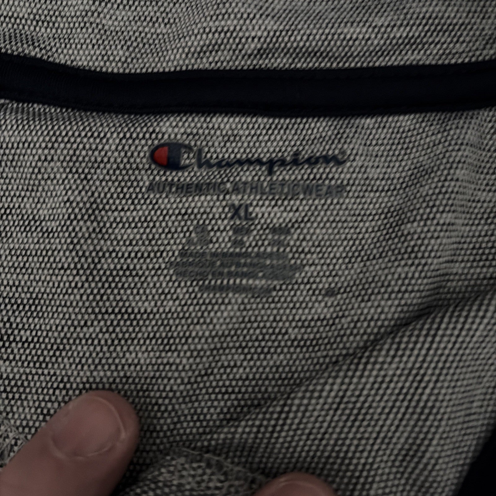 Champion Men’s XL University Of Toledo Rocket Quarter Zip Long Sleeve Pullover G