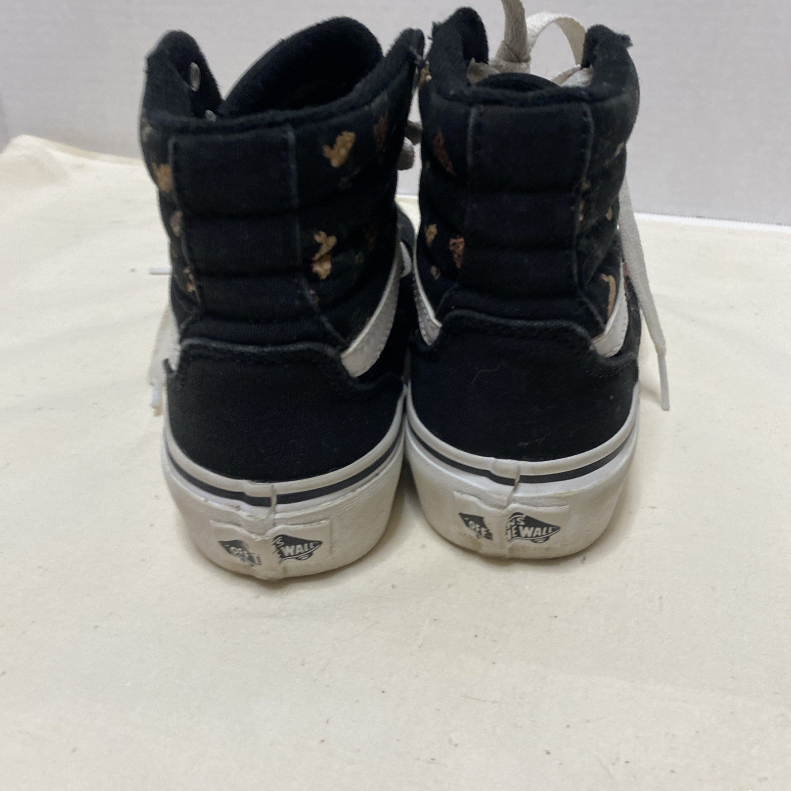 Vans Filmore High Garden Floral Black/White Skate Shoes Sneakers YOUTH Size 2