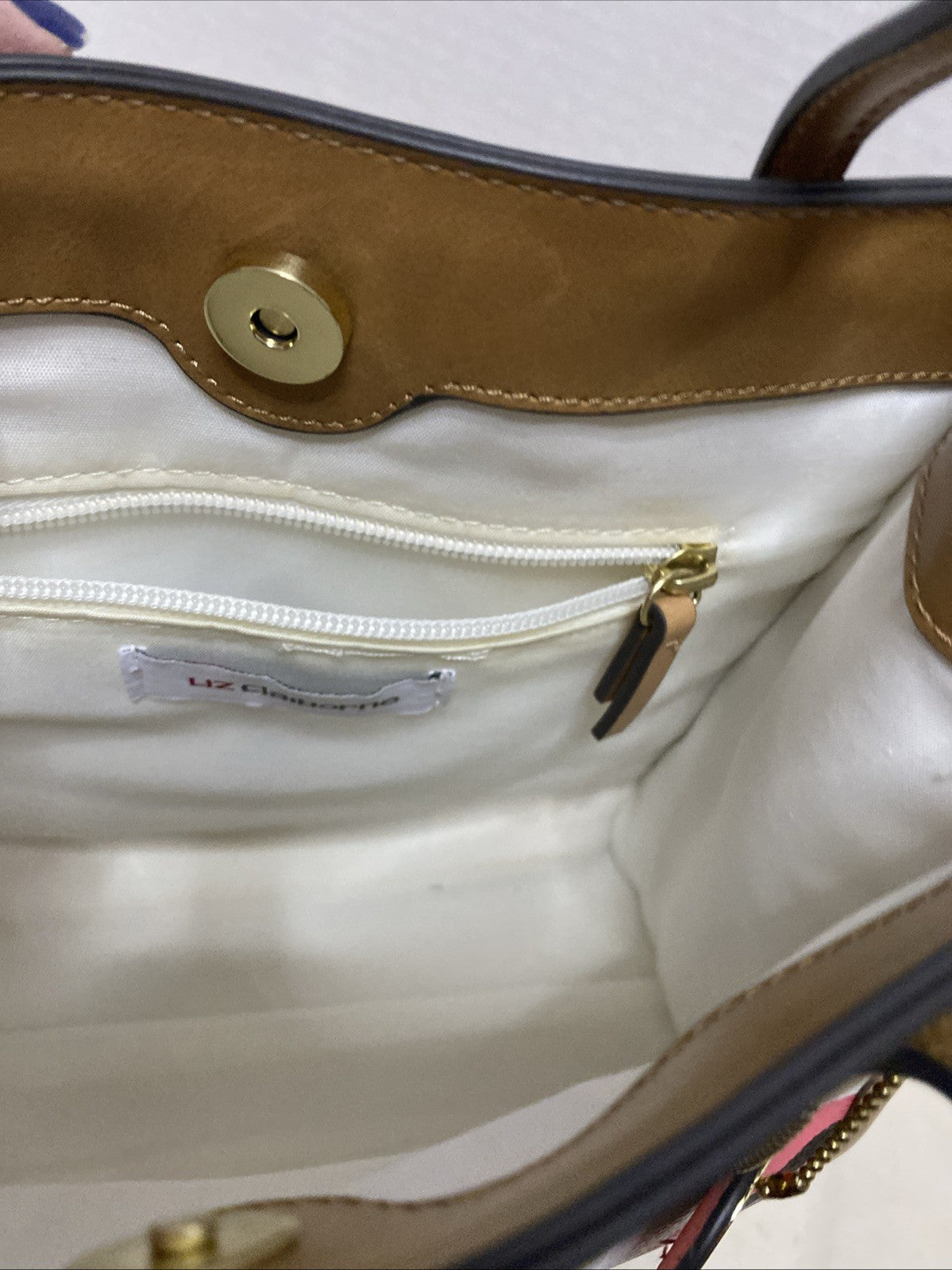 Liz Claiborne Tote Crossbody Bag Striped