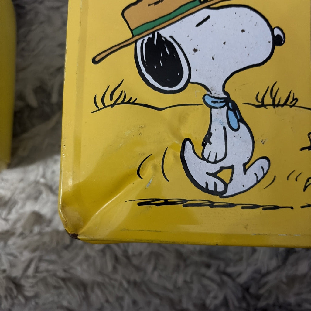 Vintage Peanuts Charlie Brown and Snoopy Metal Yellow Lunchbox & Thermos