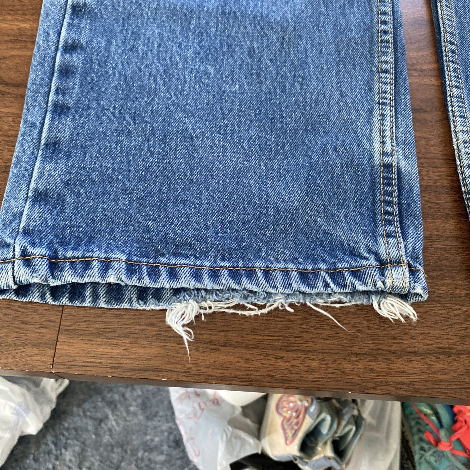 Levi’s 505 Vintage Mens Straight Leg Blue Jeans • Size 38 x 32 Free Shipping