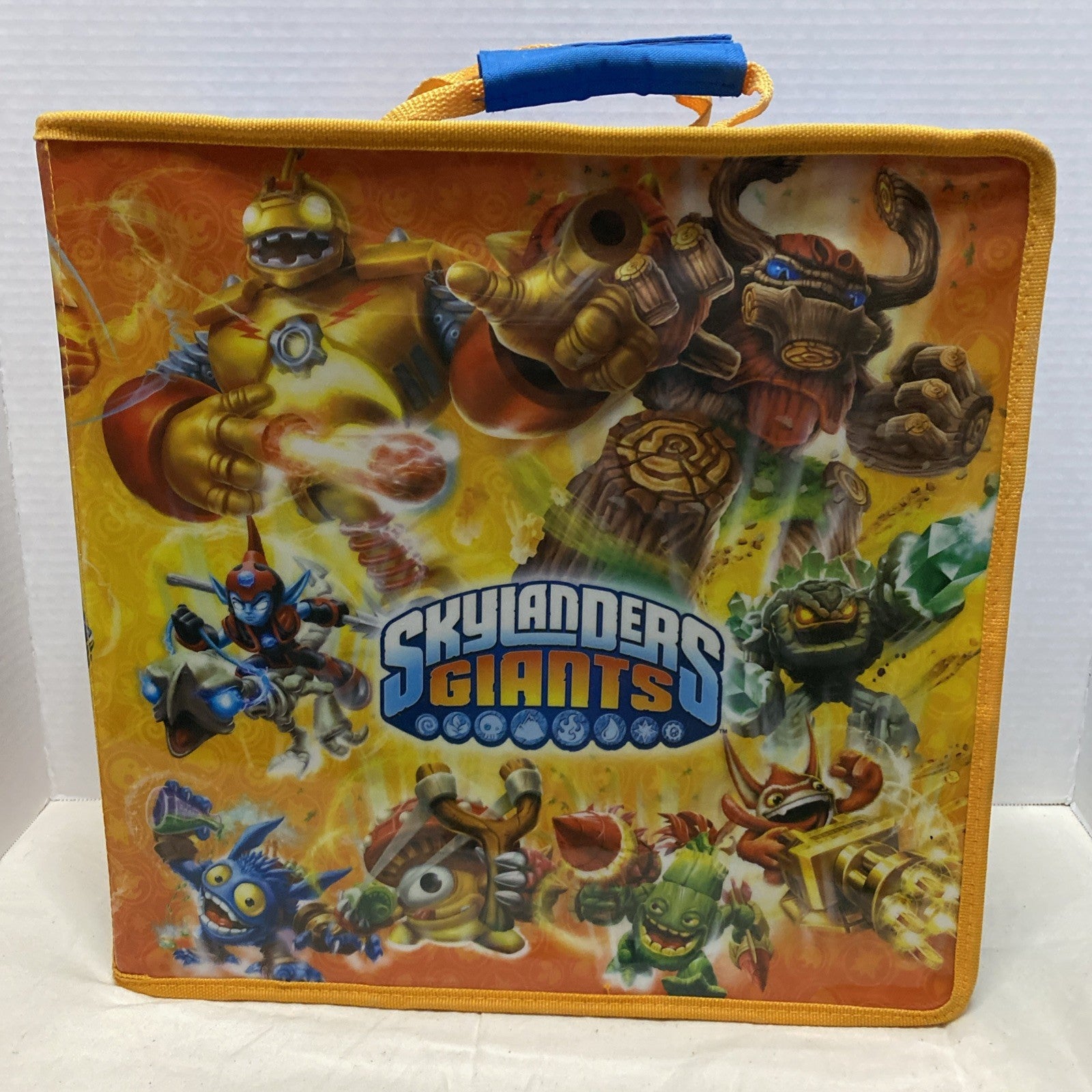 Official Skylanders Giants Carrying Storage, & Display Soft Case 14x13.5