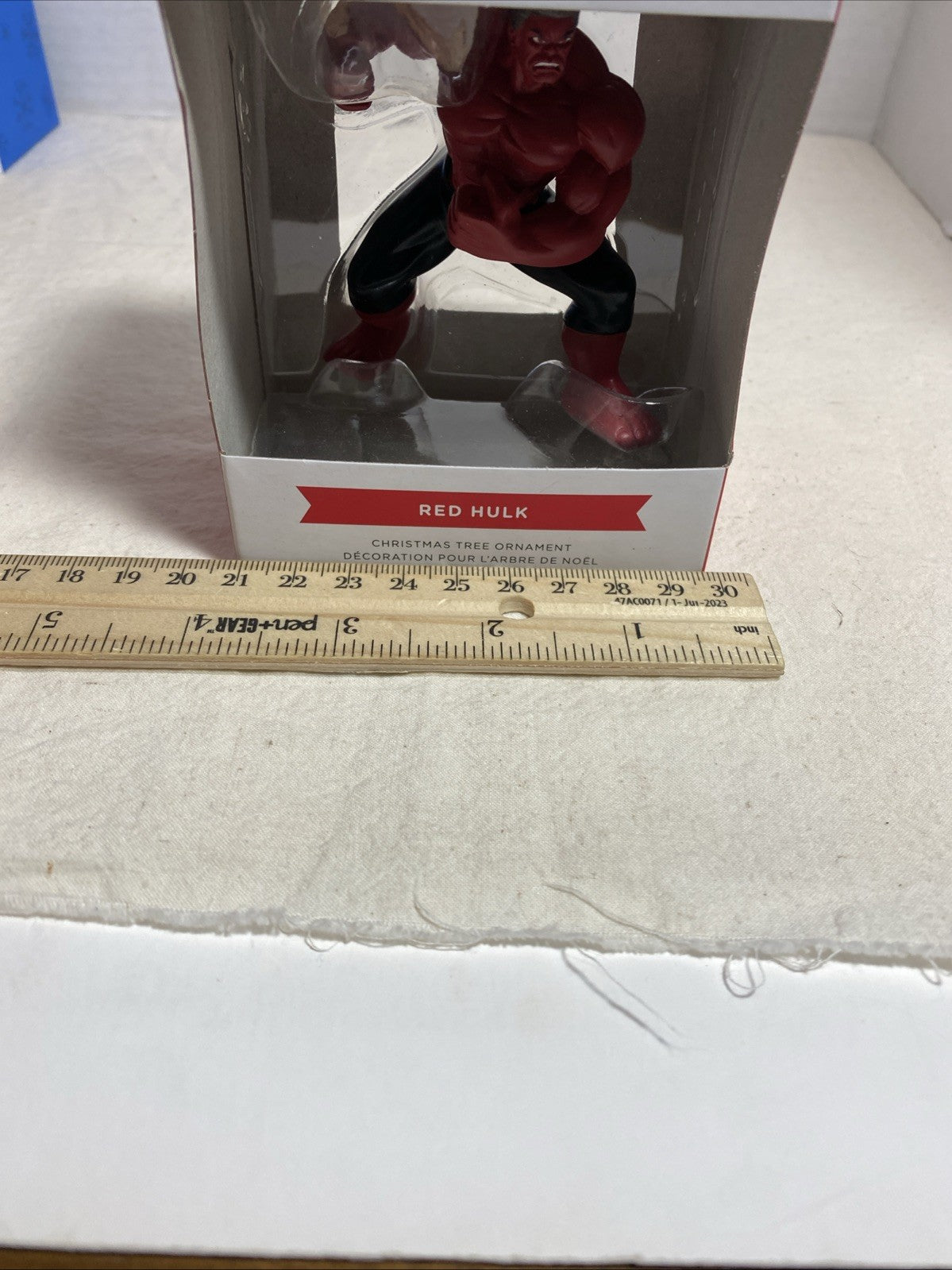 HALLMARK CHRISTMAS ORNAMENTS MARVEL RED HULK CAPTAIN AMERICA FRANCHISE 2025