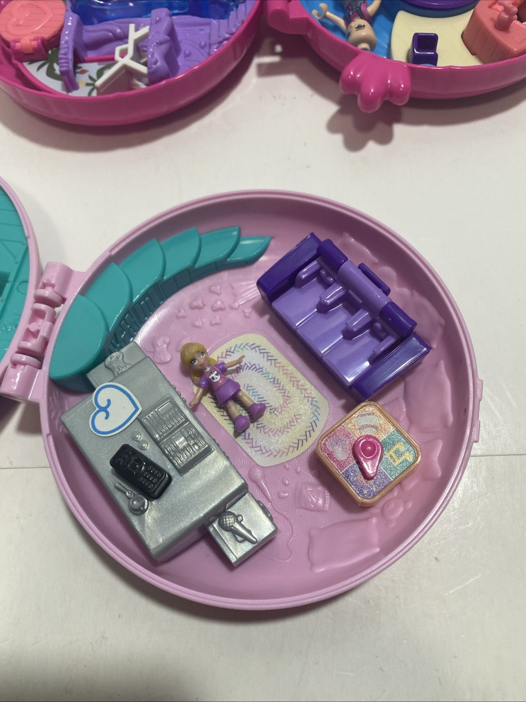 Lot Of Three Polly Pockets Cases Dolls And Accessories