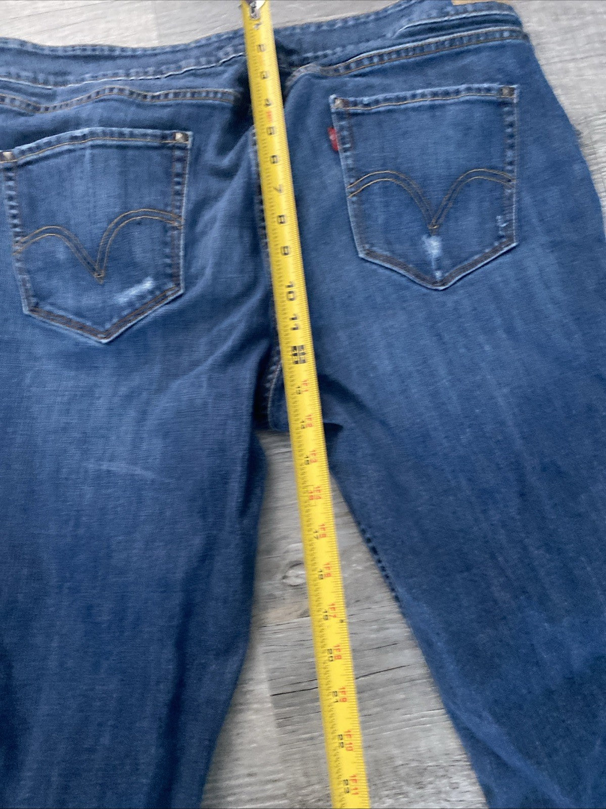 Levi women’s 542 skinny jeans size 22 zip side pocket