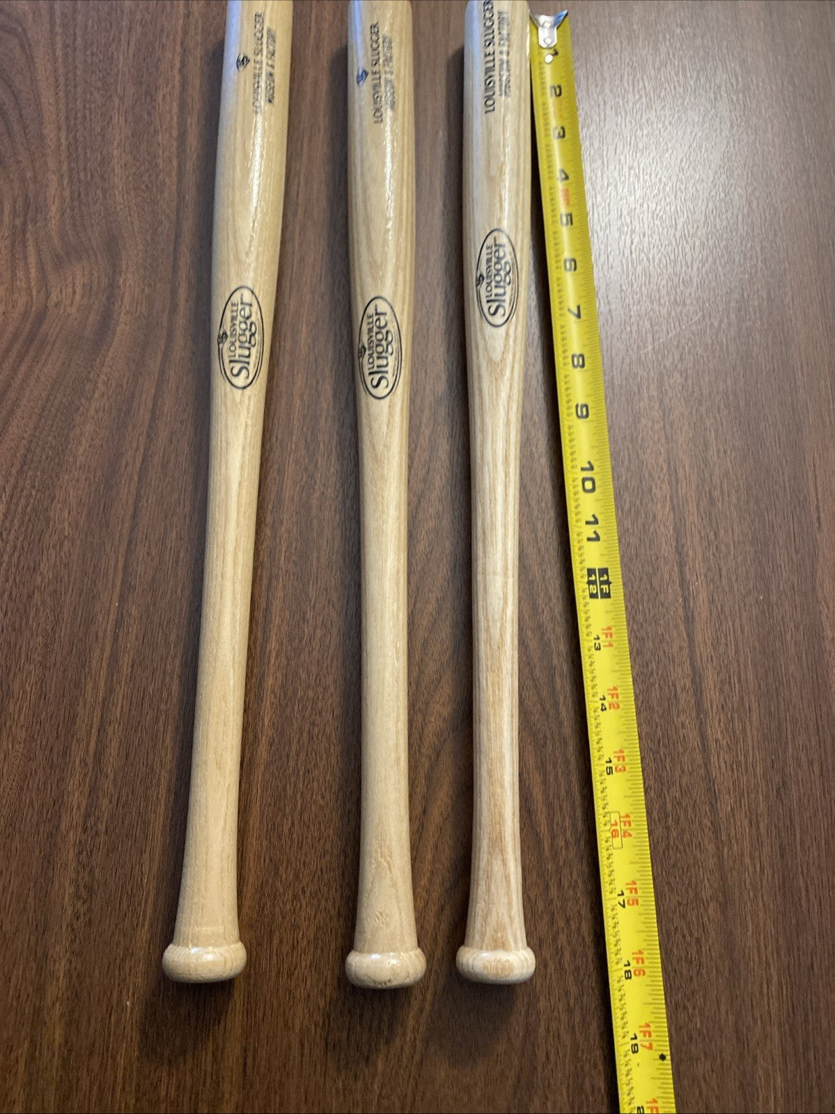 Louisville Slugger - Mini 18 Inch Wood Baseball Bat - Museum &  Factory Lot Of 3