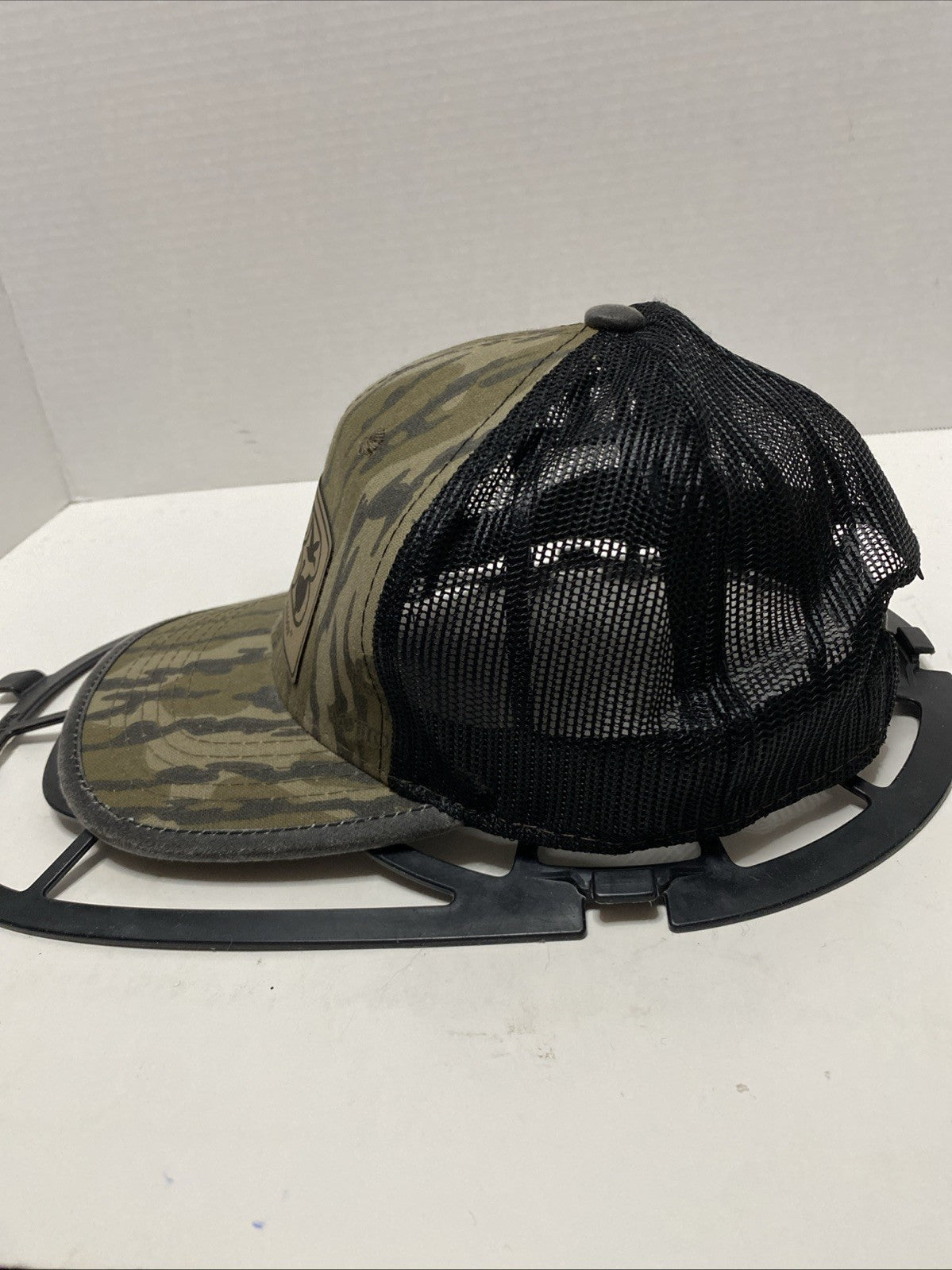 BBB  Leather Patch Logo W Cameo  Hat Cap Snapback Mesh Back Adjustable