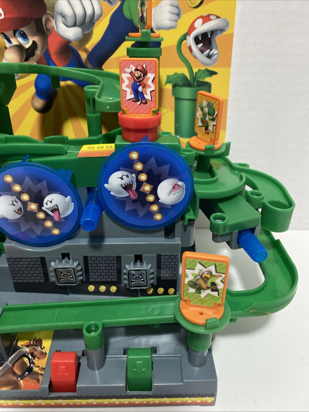 Super Mario Adventure Game Deluxe Bowser Castle and 7 Traps Complete