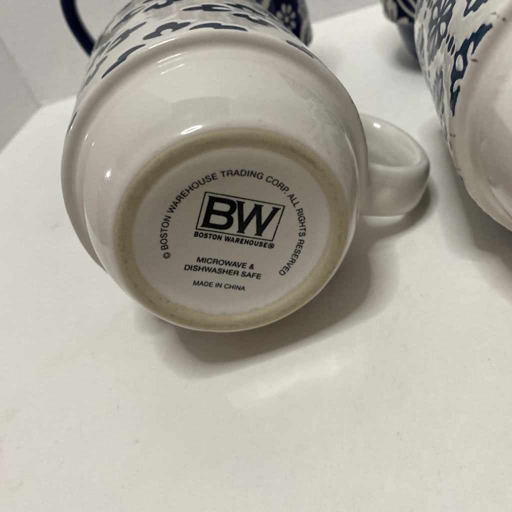 Boston Warehouse Set of 4Blue Print on White Stackable Coffee Mugs