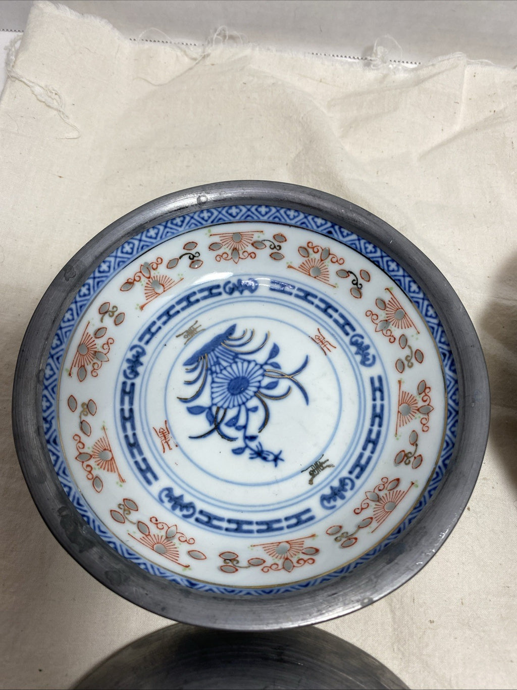 Rice Eye Blue Lotus Flower China Blue & White Shallow Sauce Dish, In Pewter Bowl