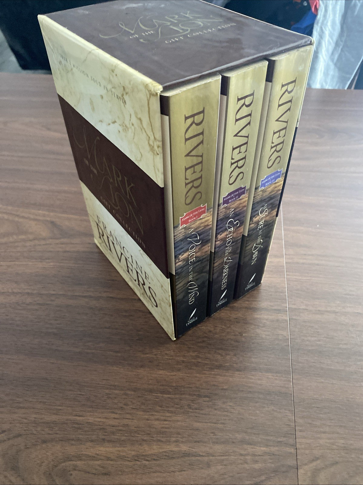 Mark of the Lion Collection: Gift Collection by Francine Rivers (English) Boxed