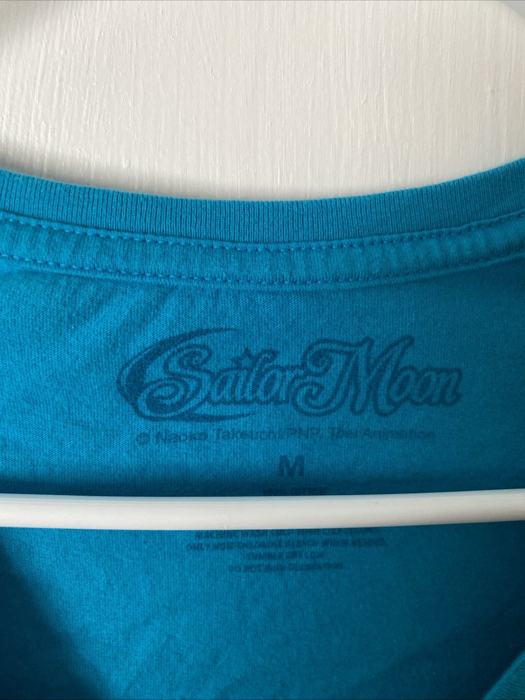 Women’s Cut Sailor Moon Shirt Size Medium Short Sleeve Blue 