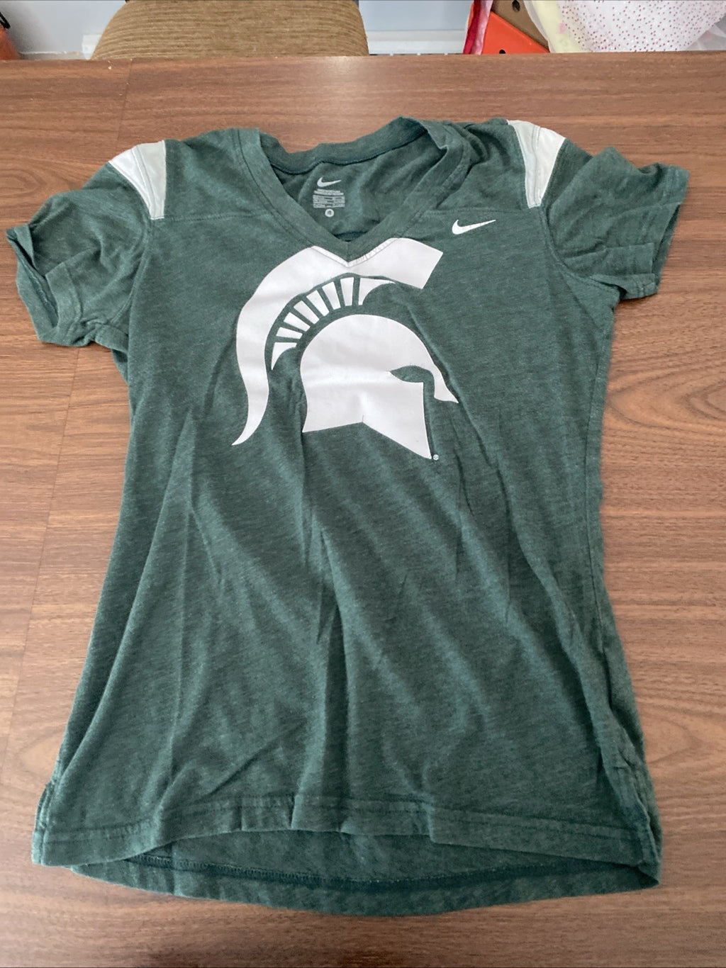 Nike Michigan State Spartans T Shirt Youth Med 10/12 MSU Fitted V Neck Green
