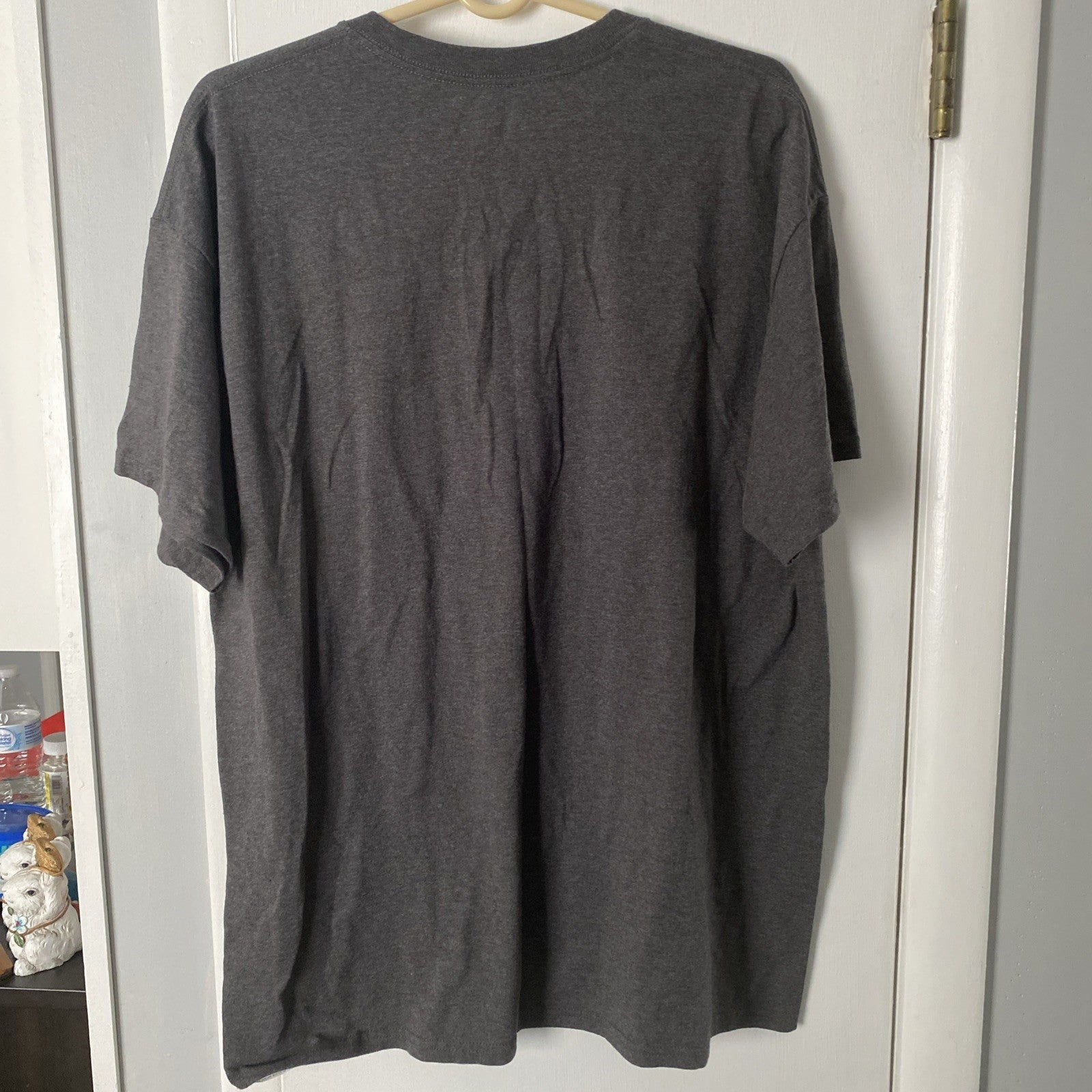 NFL Team Apparel Cleveland Browns Football Helmet SS Tee, Gray, Size XL
