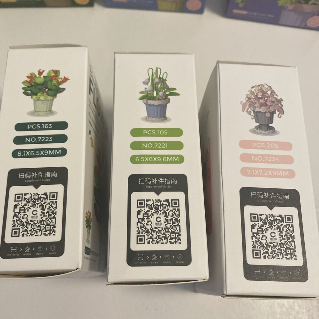 Beauty of FLOWER Lot/Set of Plastic Blocks Pcs. 10 Boxes, All Different And Comp