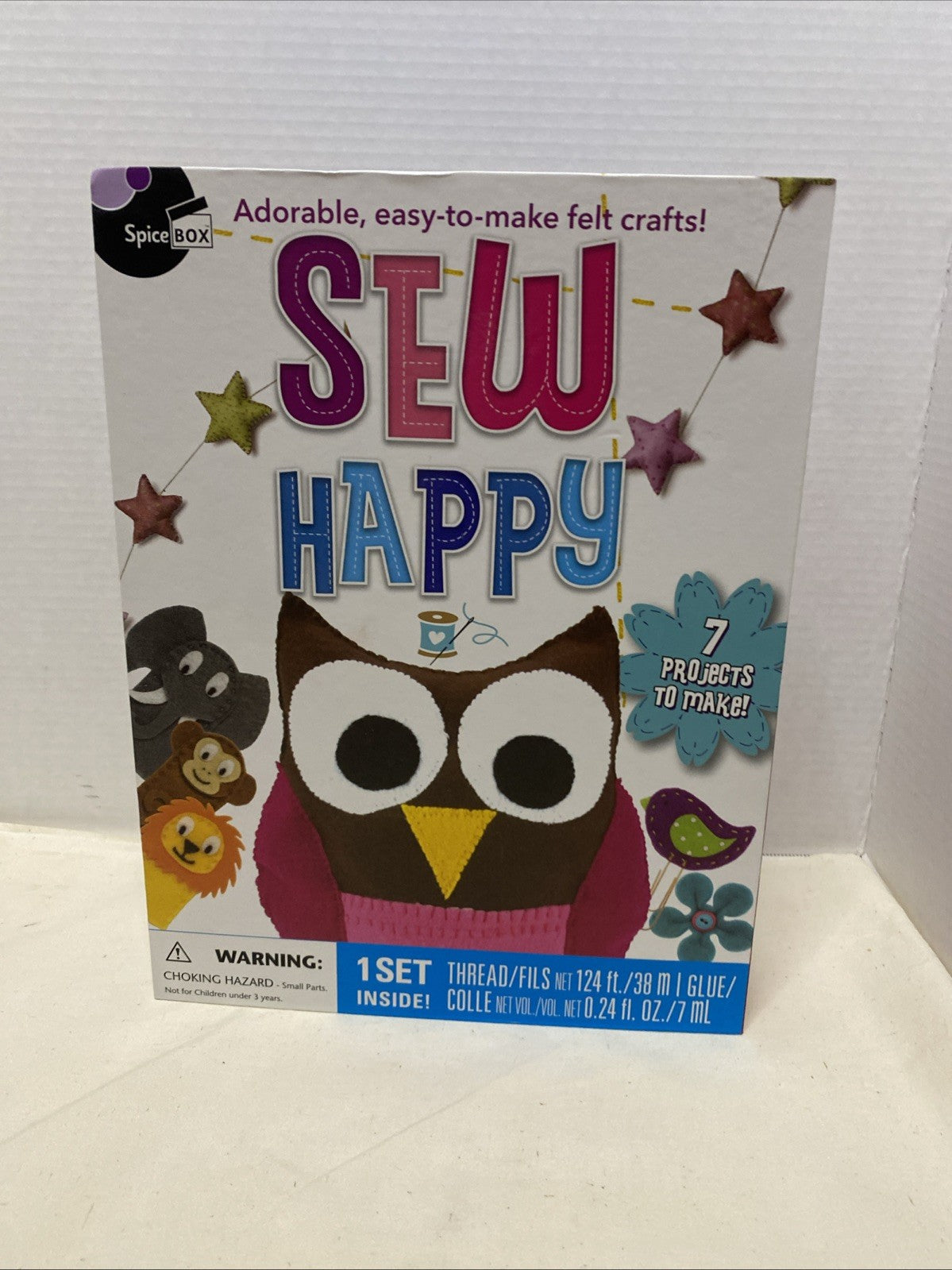 NEW ! SpiceBox Learn 7 Sewing Projects SEW HAPPY Set Learn & Play - 8 yrs +