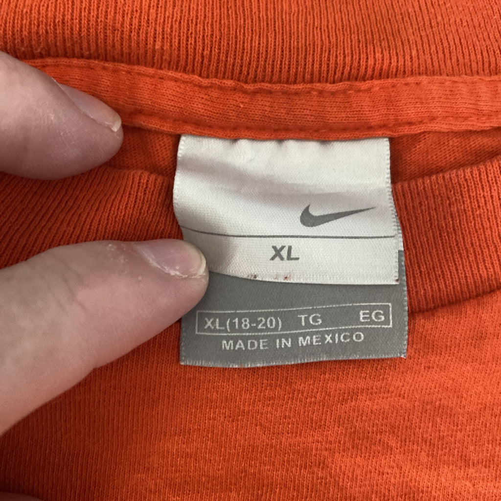 Nike Youth extra large 18–20 Nike air powered longsleeve shirt orange free ship