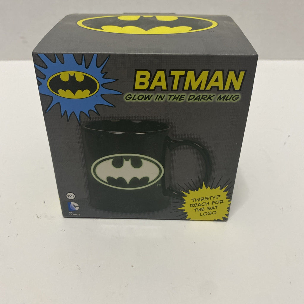 GLOW IN THE DARK BATMAN DC COMICS 10 oz MUG CUP Justice League NEW