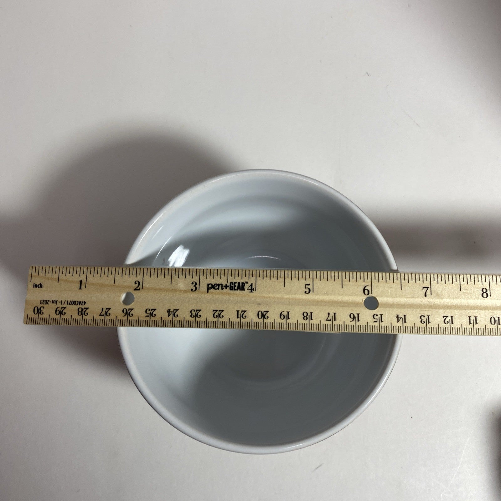 "DISNEY MINNIE MOUSE 24oz JUMBO COFFEE / SOUP / TEA CUP MUG" Red, Black & White