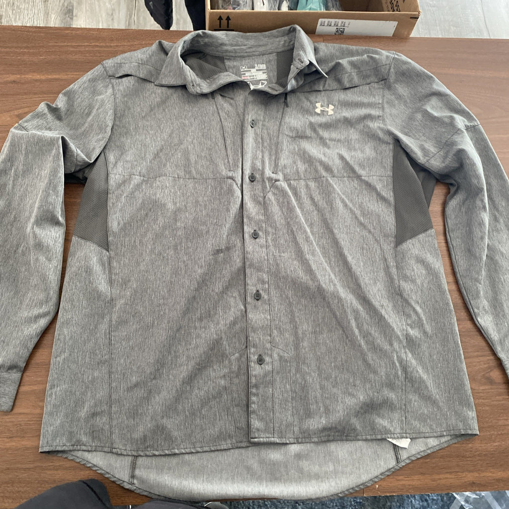 Under Armour extra-large men’s full button up long sleeve gray shirt