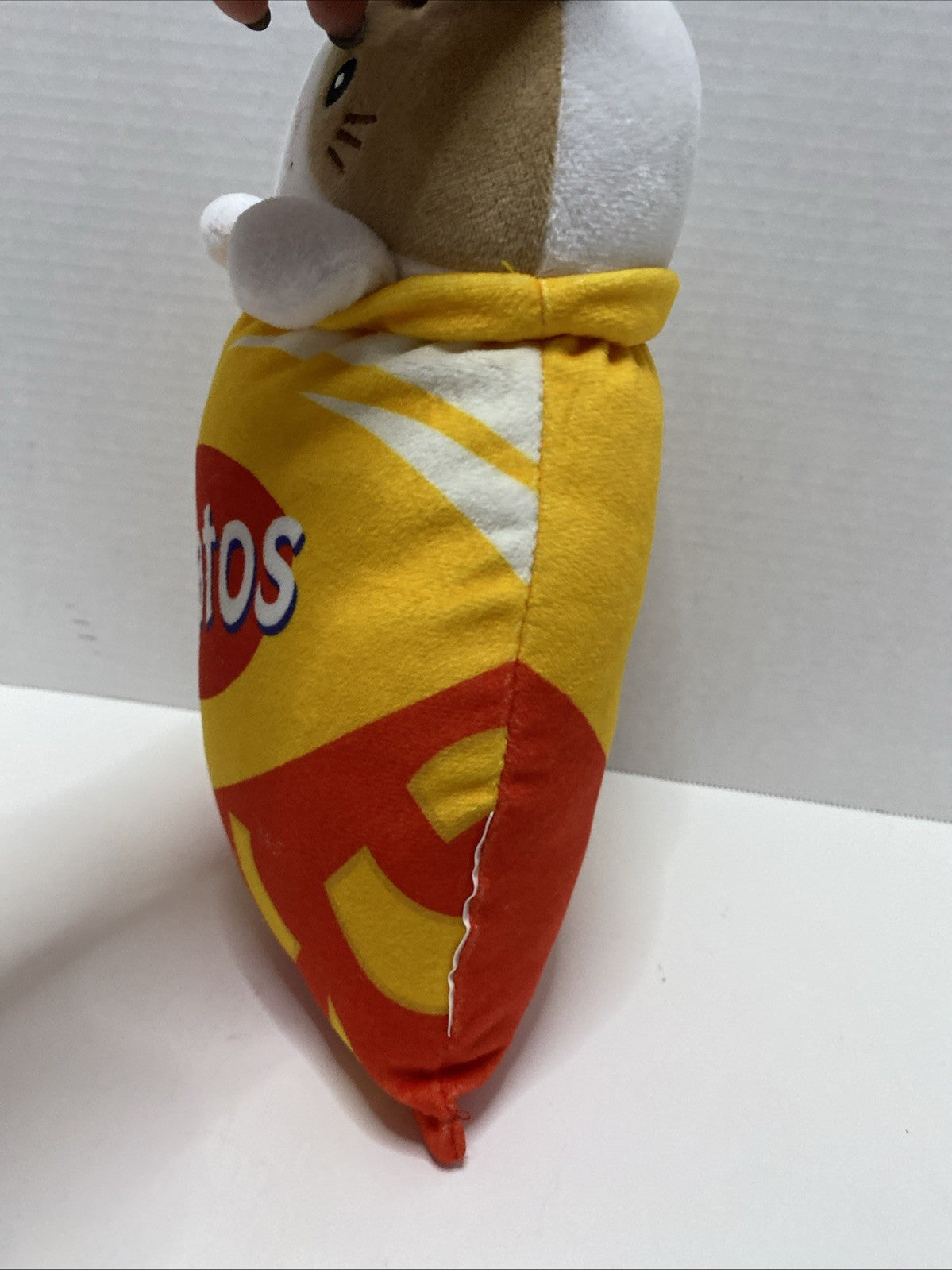 Fiesta 10.5” Parody Pals Cuddles Chip Bag TREATOS Cat Plush Cheetos Kitten