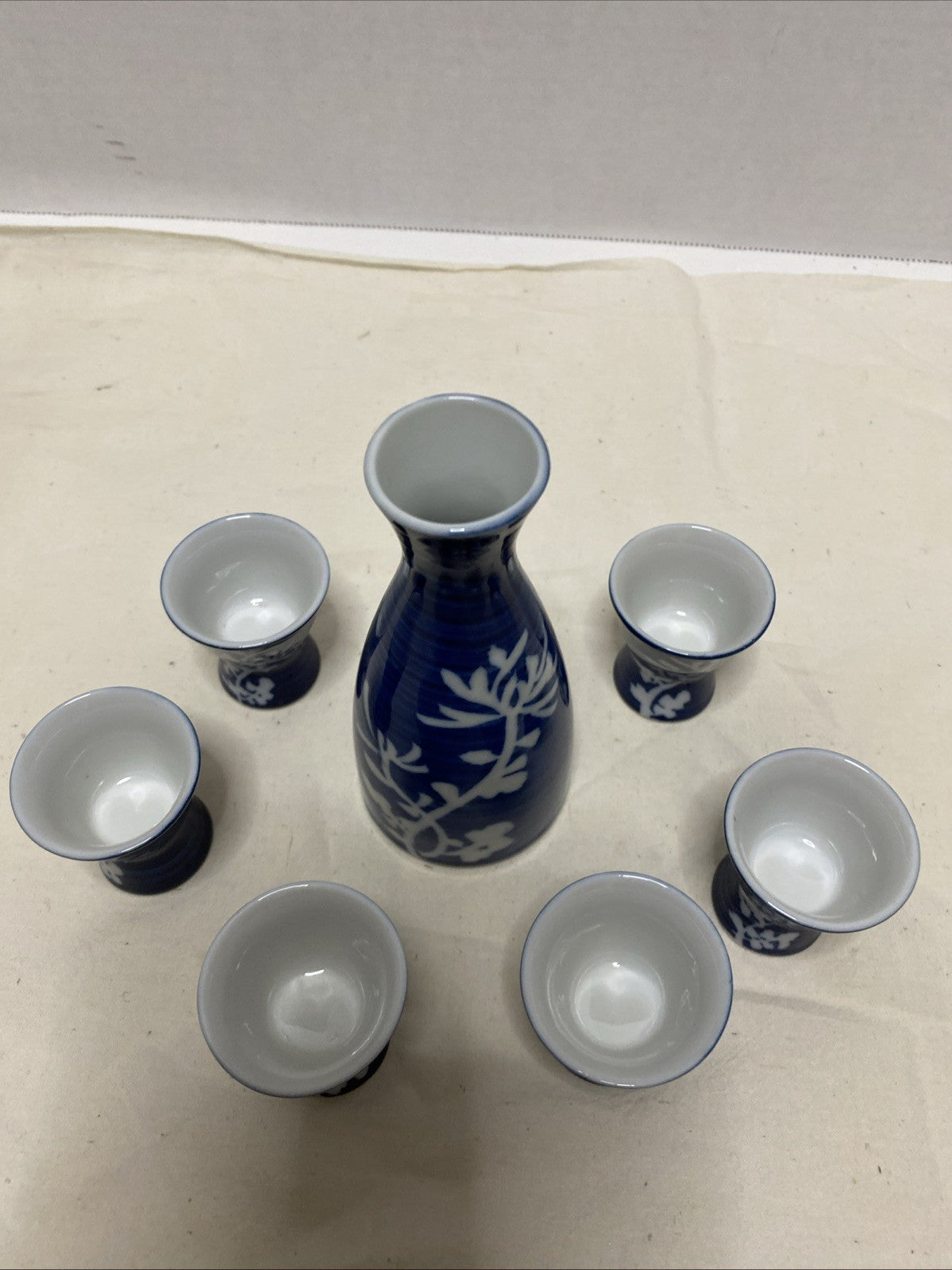 Japanese Blue & White Ceramic Saki Pitcher & 6 Saki Cups Set