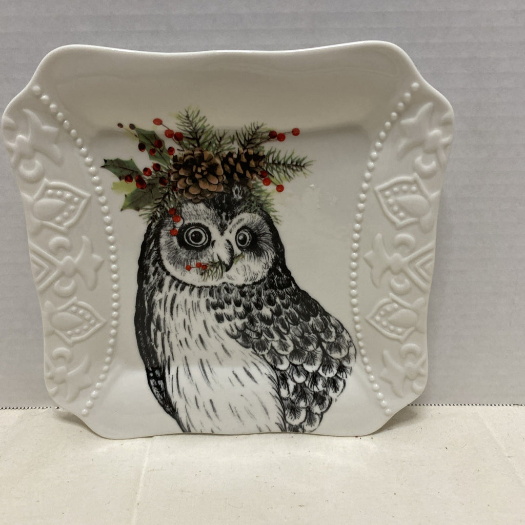 Christmas Owl with Mistletoe Curved Handle Porcelain Square Salad Plate