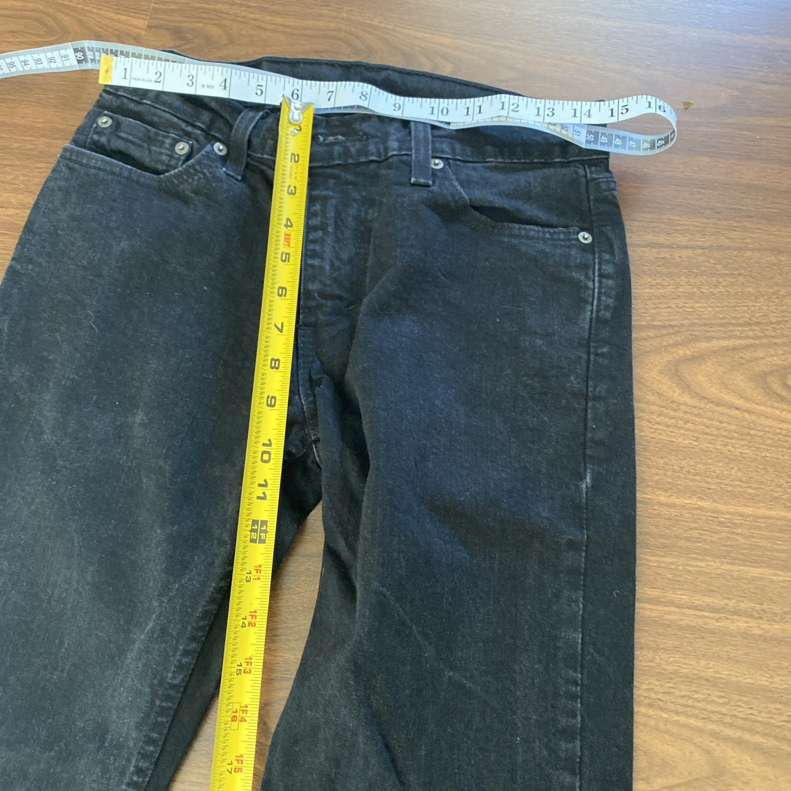 Levis 511 Jeans Mens 32 X 30 Slim Fit Blue Denim Medium Dark Wash Free Shipping