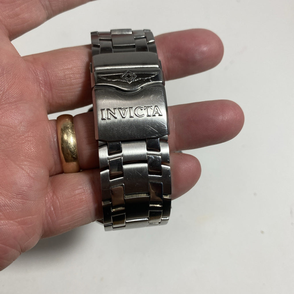 Invicta Pro Diver Men's Watch Model No. 0069. New Battery, No Box.