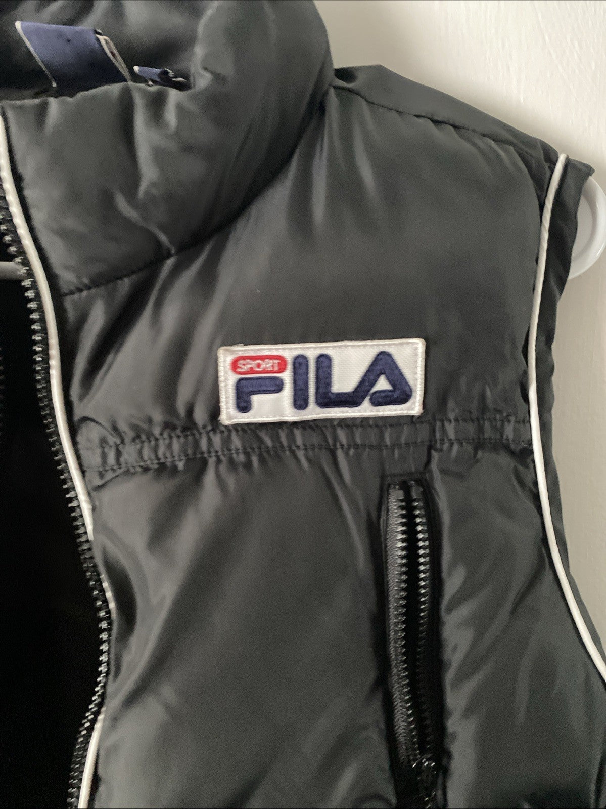 Fila Vest Womens Medium Black Puffer Full Zip Mock Neck Flap Pockets Ribbed Hem