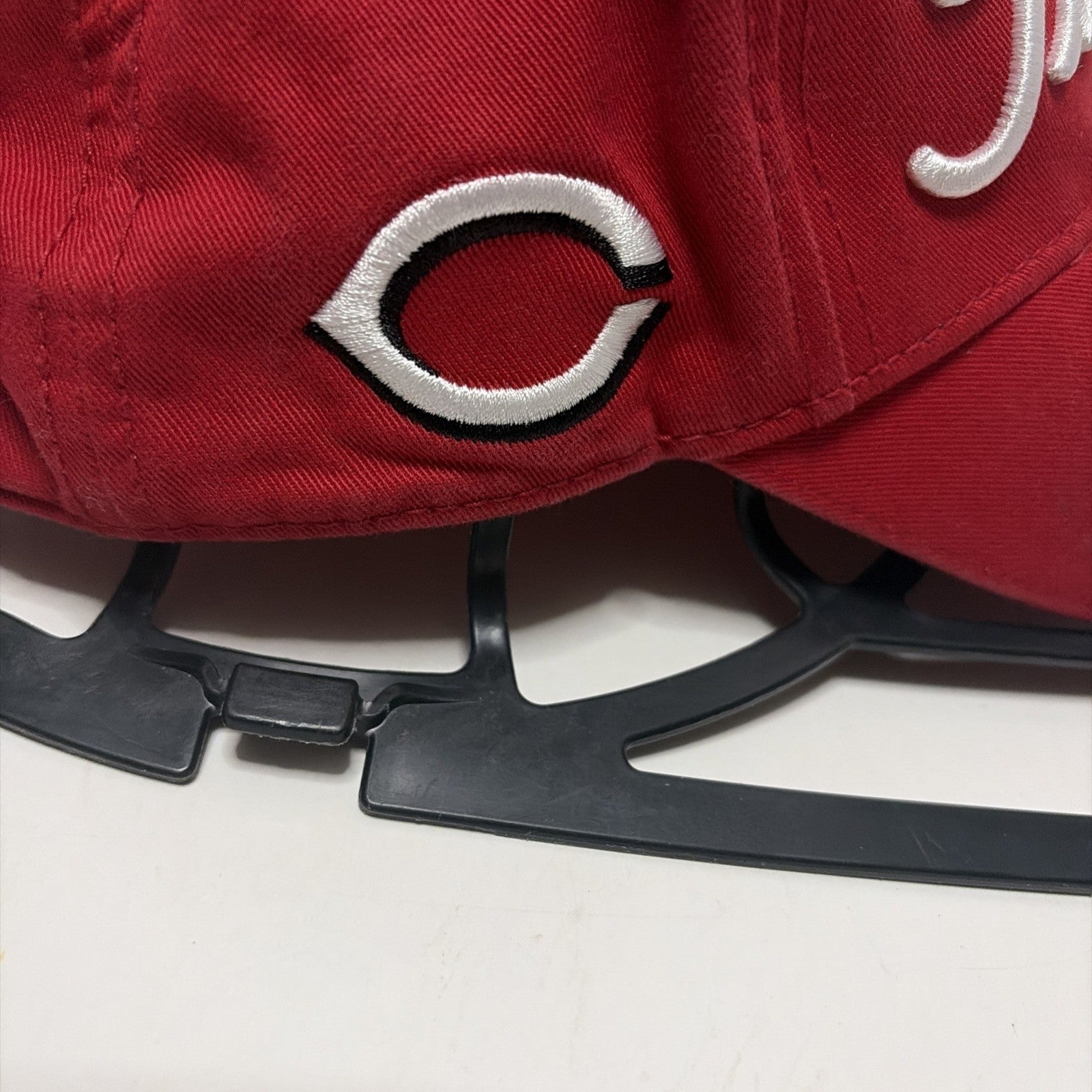 Titleist New Era MLB Cincinnati Reds Logo Golf Hat Cap Strapback NO BALL MARKER