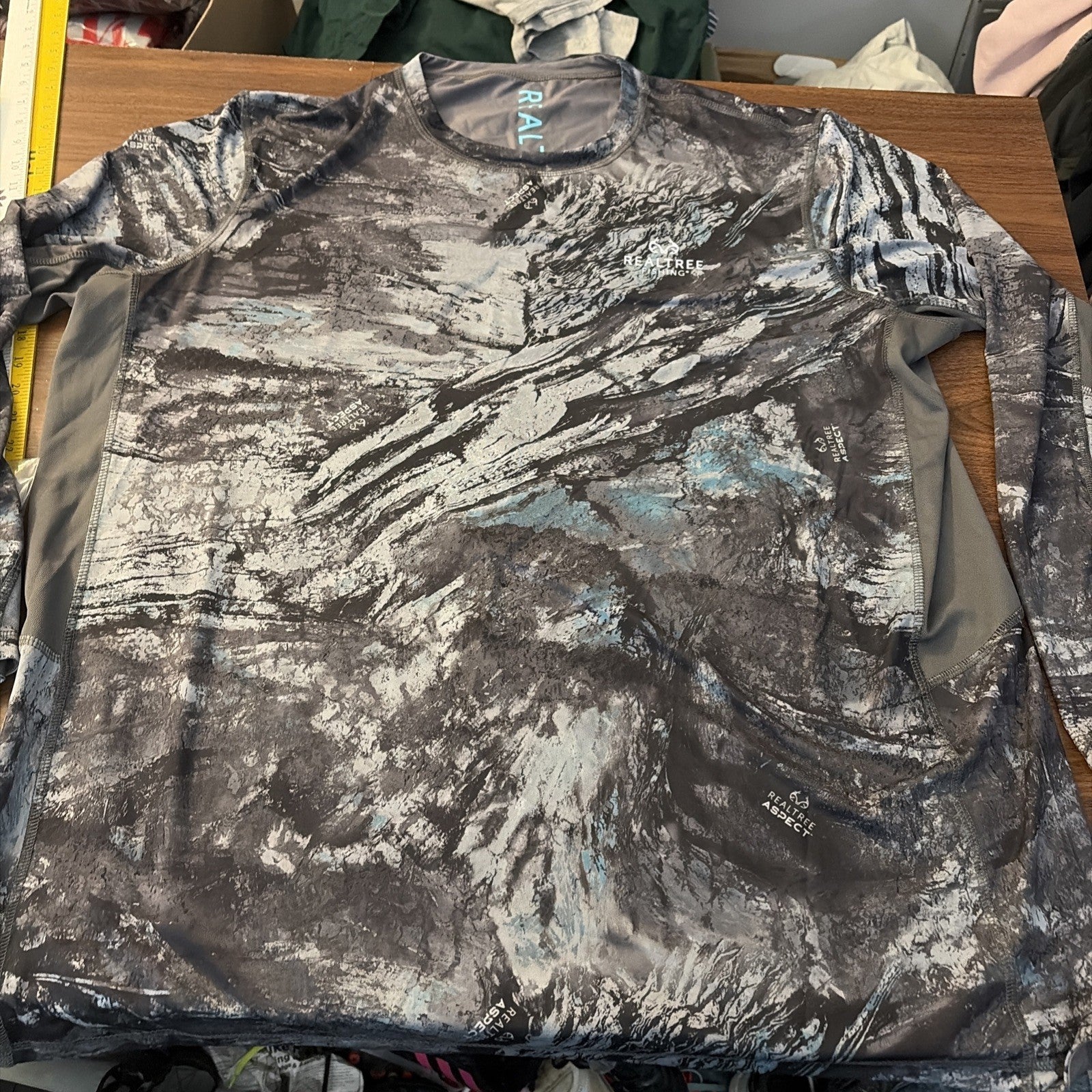 Realtree Fishing Long Sleeve Performance Camo Shirt Moisture Wicking 3XL Reversi