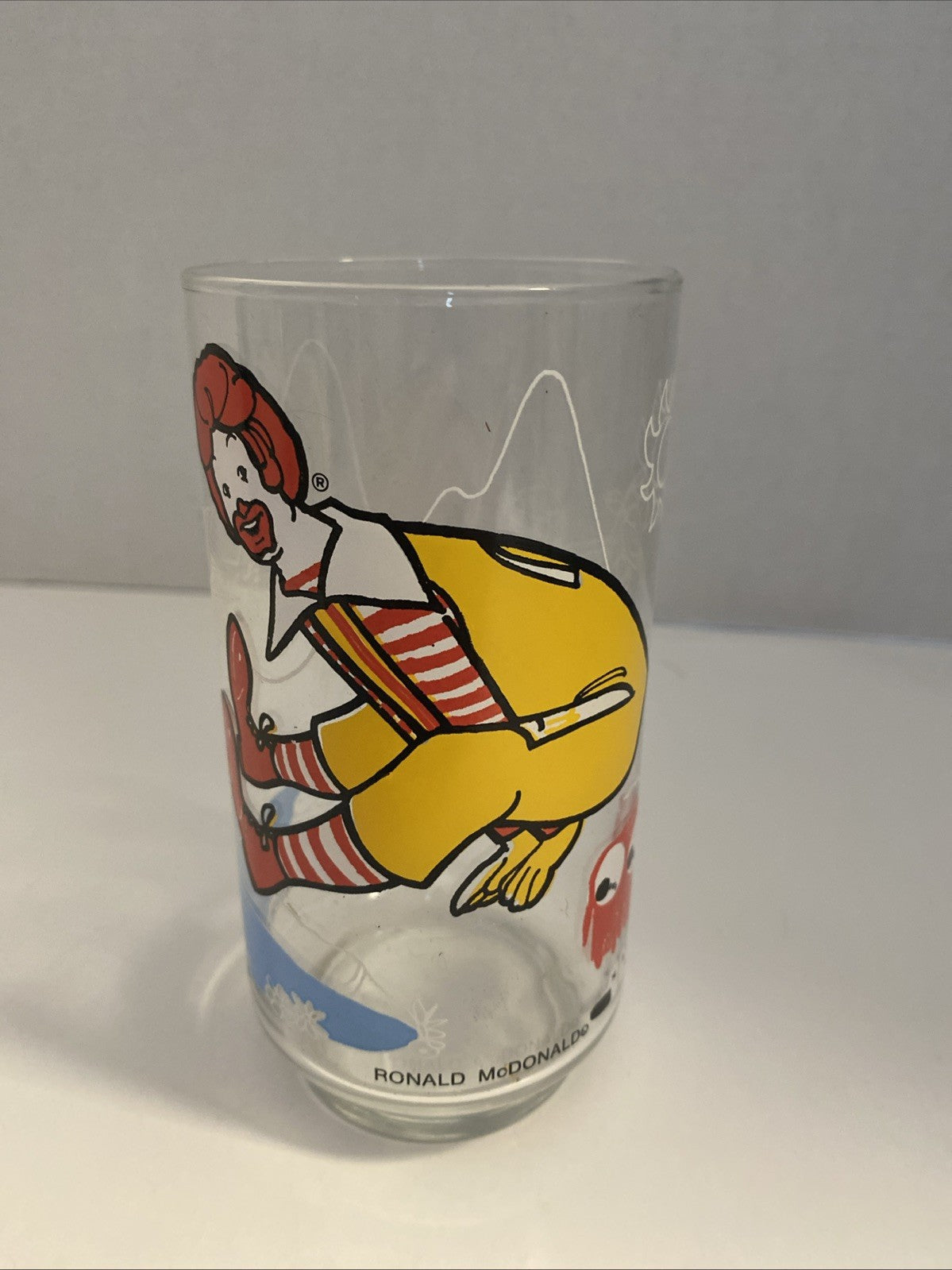 Vintage 1977 McDonalds Ronald McDonald Action Series Collector Collectible Glass