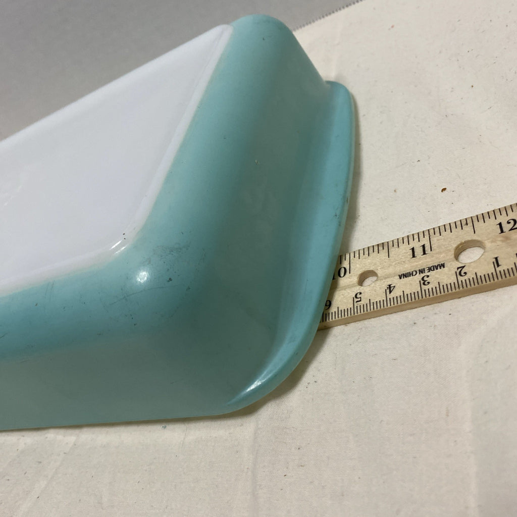Vintage PYREX Blue Oven 1 1/2 Quart