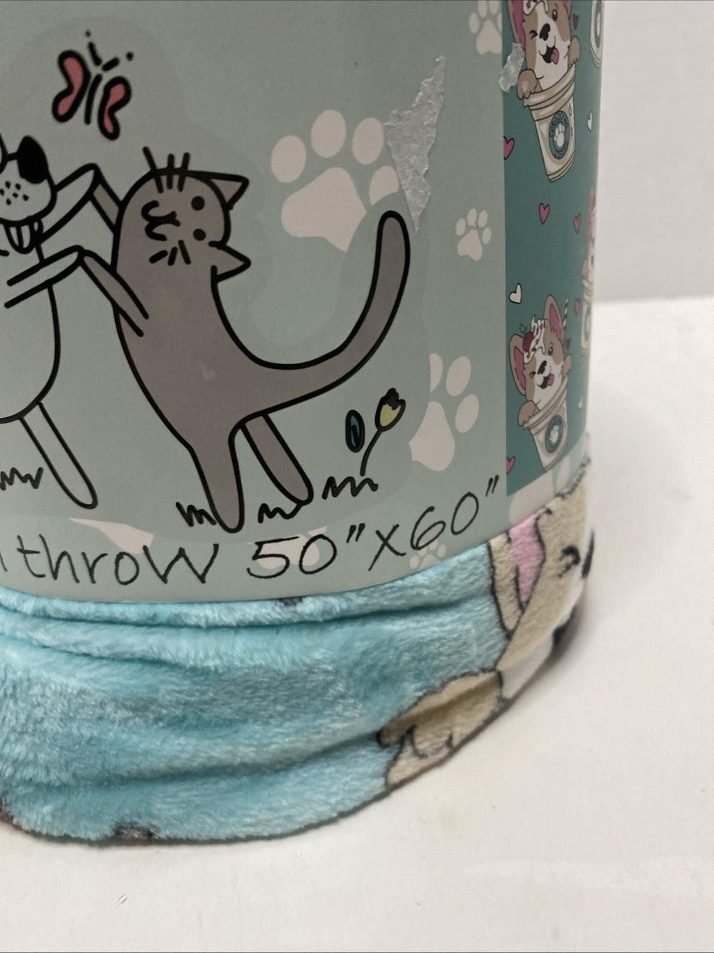 Frankie & June Cute/Puppy Dogs with Glasses White Plush Throw Blanket 50x60 NEW