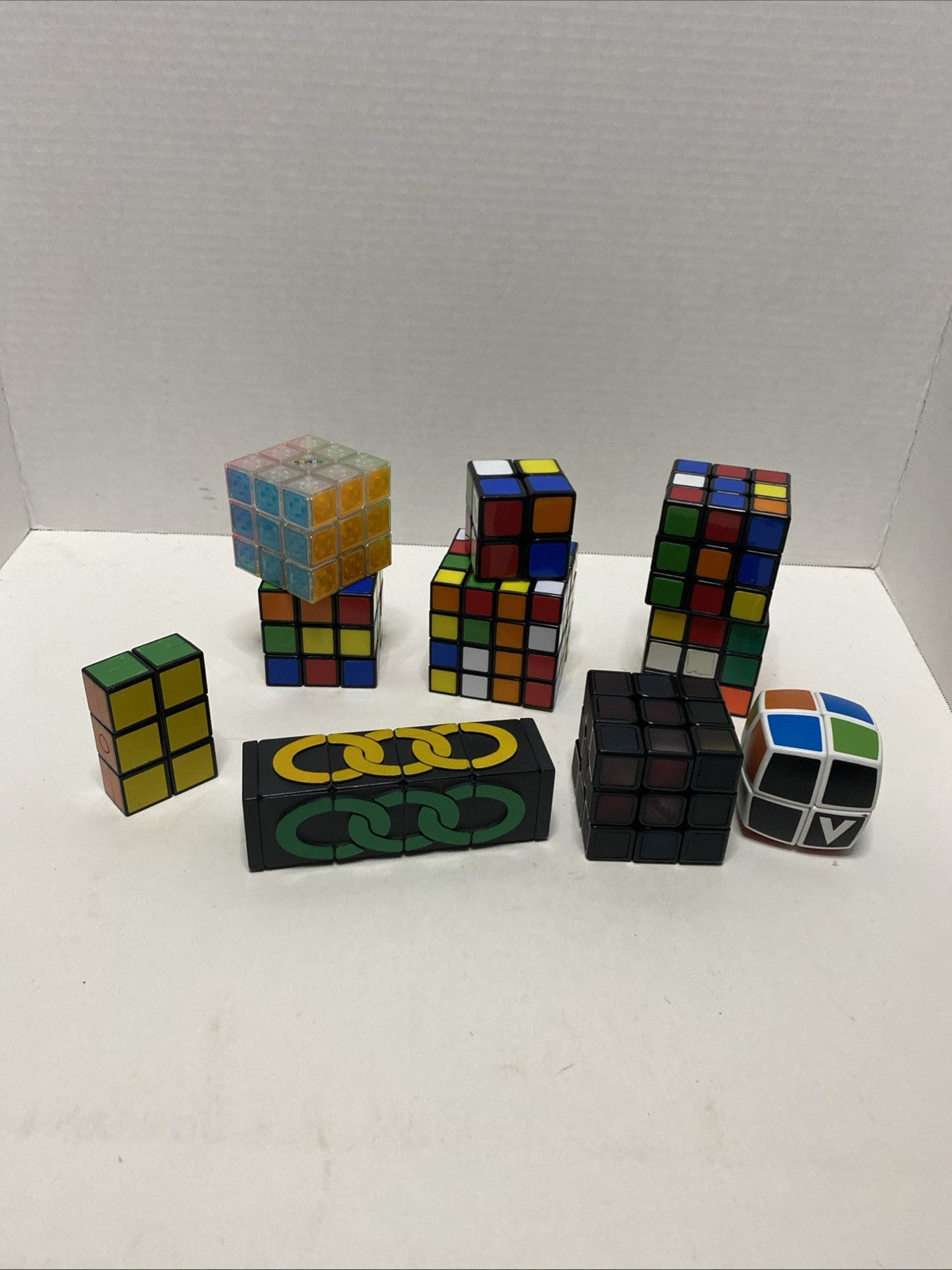 Lot of 10 Rubik’s Cubes & Puzzles – Mixed Sizes – Vintage & Modern Puzzle Cubes