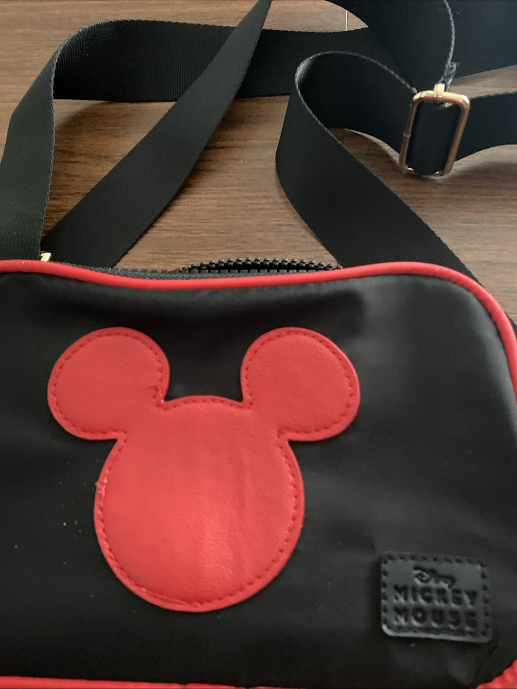 Disney Mickey Mouse Crossbody Bag Cell Phone Holder Bio world