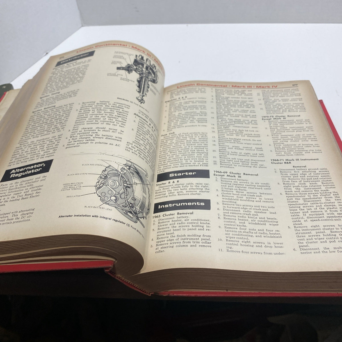Chilton's Auto Repair Manual 1972 - American Cars 1965-1972 Color Edition