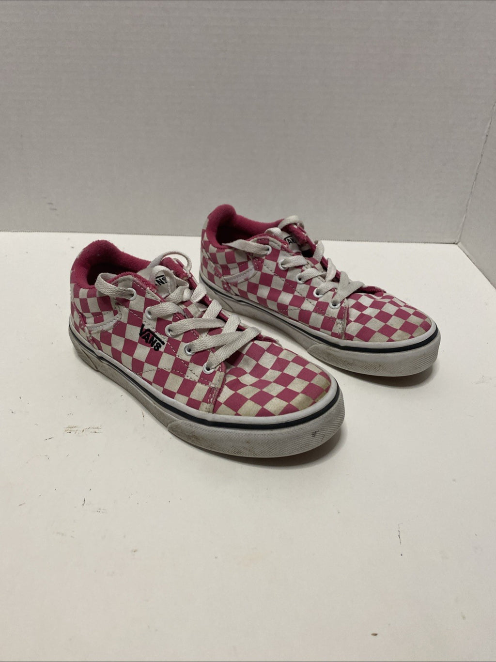 Vans Seldan Checkerboard Honeysuckle Fuchsia Girl's Skate Shoes Size Y1 Pink
