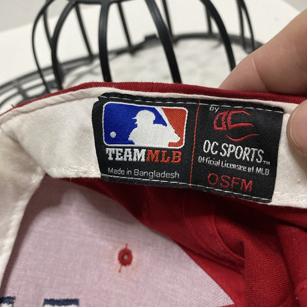 Cleveland Indians Men's Cap Hat Adjustable Size Red Used