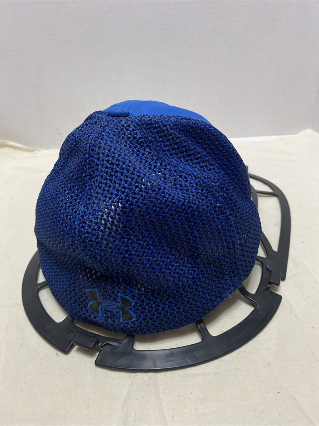 Under Armour Blue Two Tone Mesh M/L Baseball Cap Hat