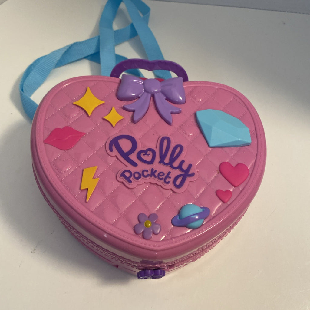 2019 Polly Pocket Tiny is Mighty Theme Park Heart Backpack Carry Case Pink M