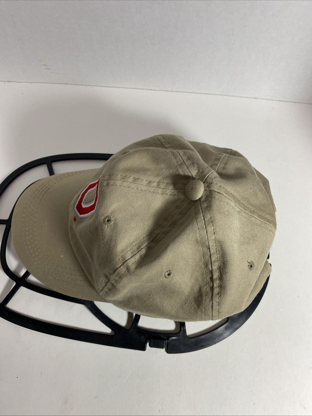 OHIO STATE BUCKEYES Signatures Adjustable HAT BEIGE