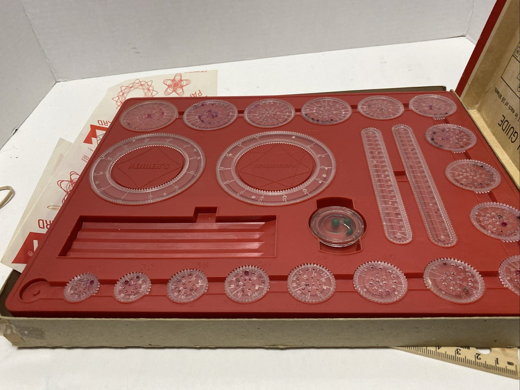 Vintage Kenner Spirograph Set Toys Drawing Graphics - No Pens -missing 1 Wheel