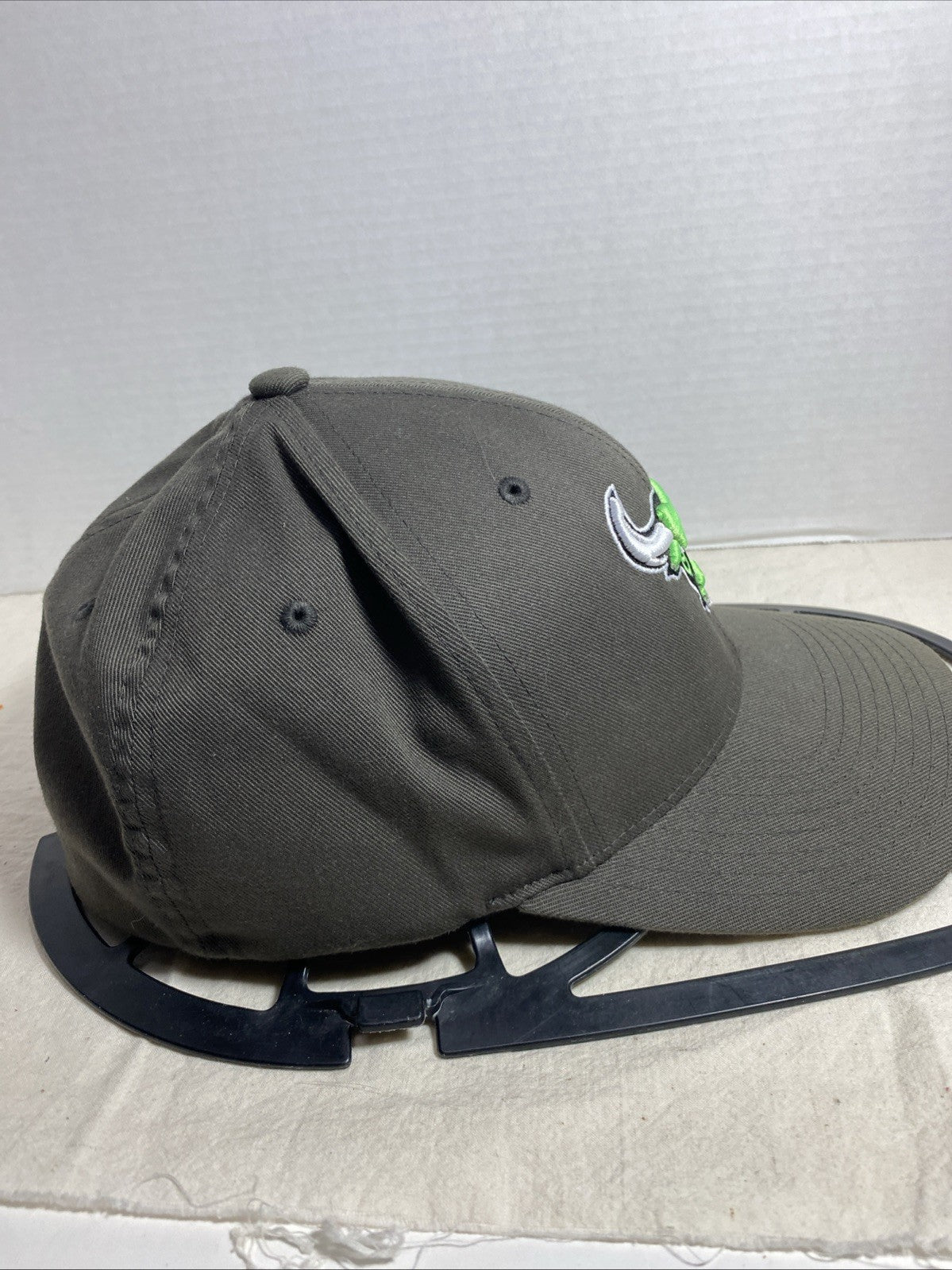 New Era Chicago Bulls Metallic Pop 59Fifty Men's Fitted Hat Black-Green